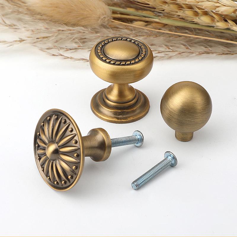 【真鍮製家具ハンドル フレンチヴィンテージデザイン 高品質キ - Vintage Furniture Hardware Pulls のレビューと価格