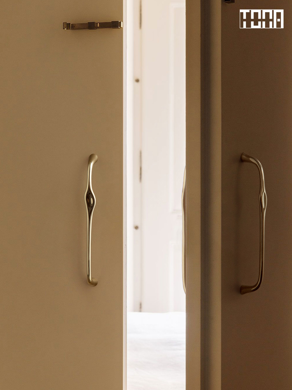 TONA フランス製ヴィンテージ真鍮製引き出しハンドル チタ - Vintage Furniture Hardware Pulls のレビューと価格